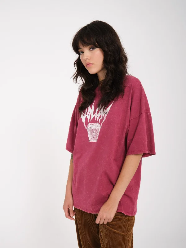 Voltrip T-shirt - WINEOversized T-Shirts