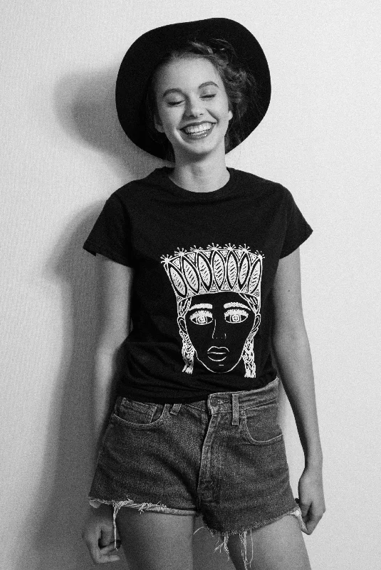 T-SHIRT THE GIRL WITH THE CROWN BLACKDesigner T-Shirts