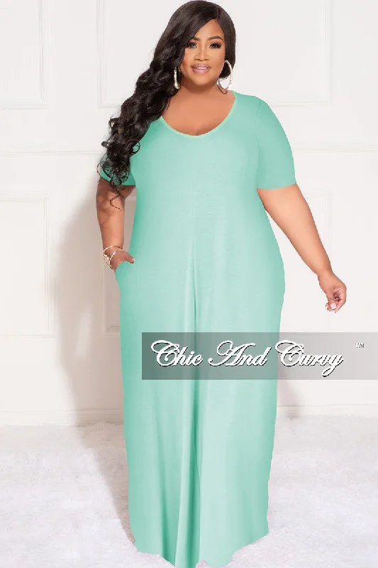 Final Sale Plus Size Short Sleeve Maxi Pocket Dress in MintWomen's winter tops