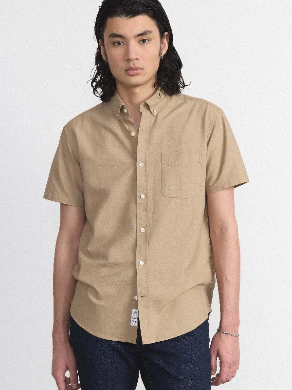 Waterproof Short Sleeve TopsThe Jasper Short Sleeve Oxford Shirt in Sandstone