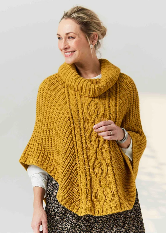 Knitted Short SleeveBlanche Cable Knit Poncho